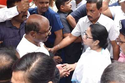 WB CM Mamata Banerjee vs Guv CV Ananda Bose: Confidential Letter A Ceasefire or Lull Before the Storm?