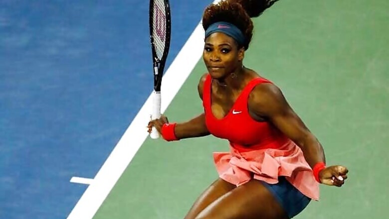 Serena Williams shows no signs of fading, matches Federer