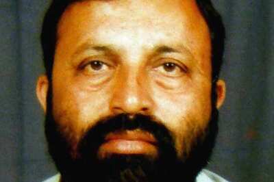 Gujarat: High Court quashes FIR against gun-totting MP Vitthal Radadia