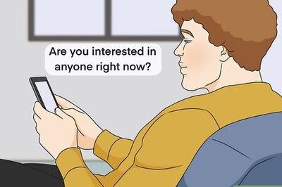 Flirty, Deep & Fun Questions to Ask a Guy or Girl Over Text