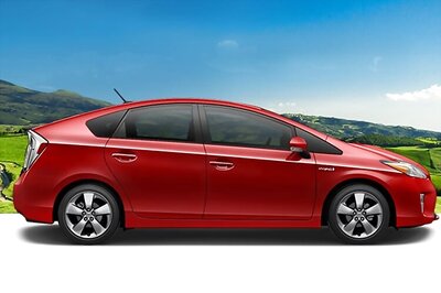 Toyota recalls 625,000 Prius hybrids worldwide over software issues