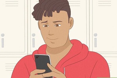 What Does the ???? Upside Down Emoji Mean?