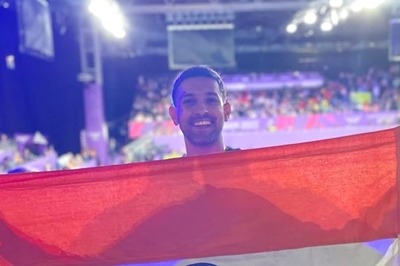 Vikrant Massey Cheers For Indian Team At The Commonwealth Games 2022; See Pics