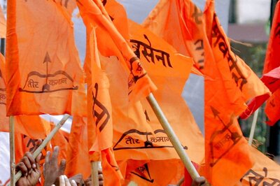 Maharashtra: Show Cause Notices Issued to 53 of 55 Shiv Sena MLAs, Aaditya Thackeray's Name Left Out