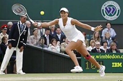 Top-seeded Ivanovic crashes out of Wimbledon
