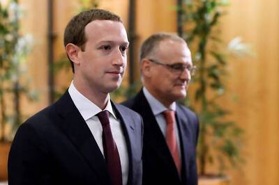 Facebook CEO Mark Zuckerberg Sees 'Progress' For Facebook After Tumultuous Year