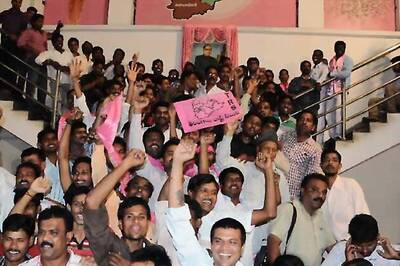 Andhra Pradesh: Congress MLA quits over Telangana