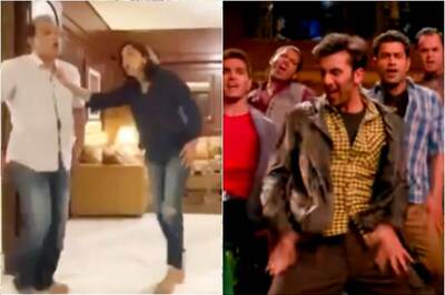Neetu Kapoor Dances to Ranbir's Song 'Ghagra', Watch Video