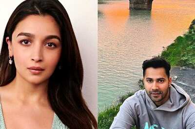 Varun Dhawan Drops Picture Of Scenic Sunset From His Vacay; Alia Bhatt Has THIS Clever Reaction