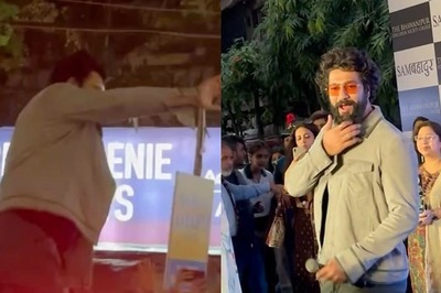 Vicky Kaushal Talks In Bengali, Waves At Fans As He Promotes Sam Bahadur In Kolkata; Watch