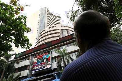 Nifty Retreats From Record, Sensex Logs a Slip Too
