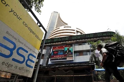 Sensex Rises Over 100 pts on Firm Rupee, Falling Crude Prices