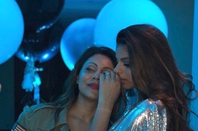 Shah Rukh Khan's Reaction to This Gorgeous Photo of Gauri, Suhana Will Make You Love Him Even More