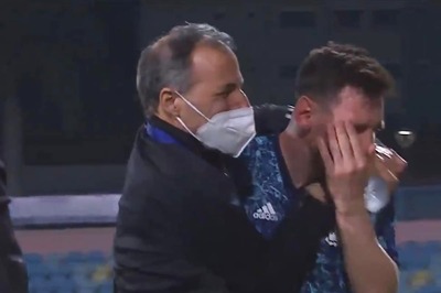 Lionel Messi Gets Accidentally Head-Butted as Argentina Staff Member Tries to Hug Him | Watch Video