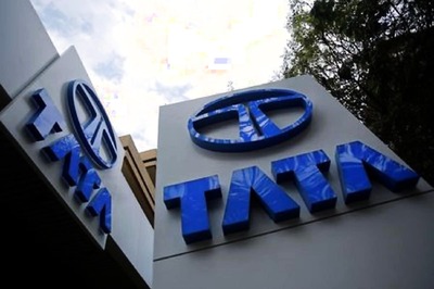 Tata Motors Ties up with HDFC Bank for Financing of Passenger Vehicles Ahead of Festive Season
