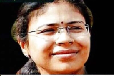 Nagpal meets Akhilesh, offers clarification