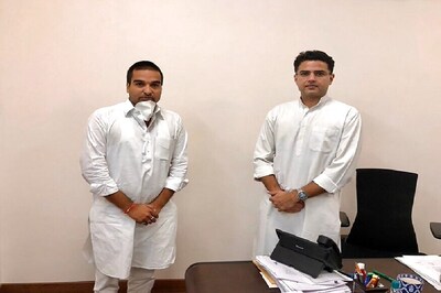 Rajasthan NSUI President Abhimanyu Poonia Resigns in Protest against Pilot's Sacking as DyCM