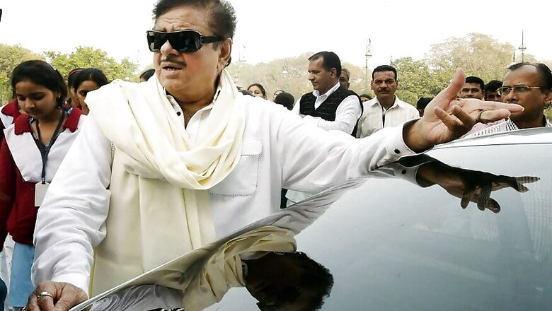 Choose Right Subject at Right Time After Consulting Right People: Shatrughan Sinha to Maneka Gandhi