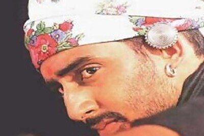 AB's baby Abhishek Bachchan turns 30