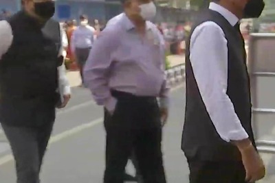 Ex-PM Manmohan Singh Admitted, Health Minister Mansukh Mandaviya Meets Him at AIIMS, Modi Wishes Speedy Recovery