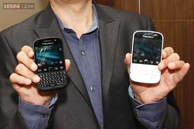 BlackBerry 9720 launched in India at Rs 15,990