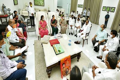 Telangana: Wife of Galwan Clash Casualty Col Santosh Babu Becomes Deputy Collector, Submits Report