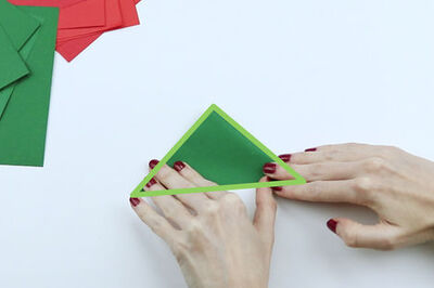 How to Make 3 Different 3D Snowflakes Out of Paper