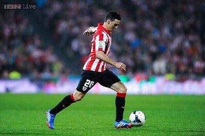 Athletic Bilbao beat Malaga 3-0 to stay 4th in La Liga