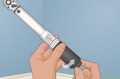 How to Read a Torque Wrench