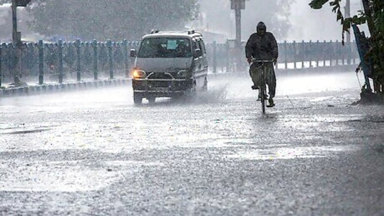 UP Weather: Red Alert Issued For 4 Districts, Heavy Rain Expected In Many Parts Today