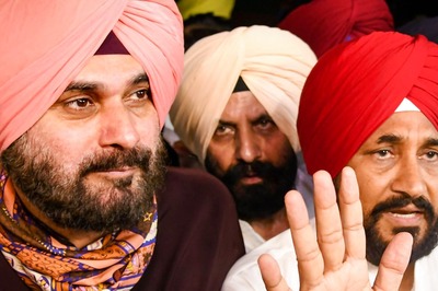 Strewn with 'Avoidable' Challenges Before Polls, Cong Sends 'Firefighter' Observer to Douse Punjab Blaze