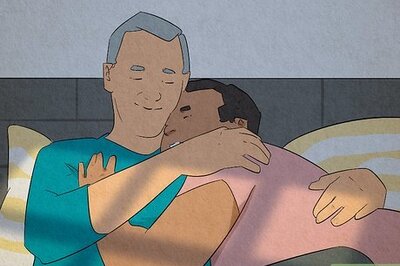 How to Become a Professional Cuddler