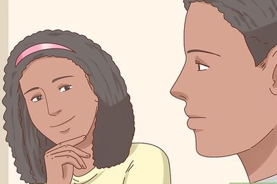 How to Tell if a Girl Has a Crush on You