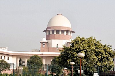 SC Stays Arrest of Man Accused of Uploading Porn Clip on Daughter-in-law's Laptop