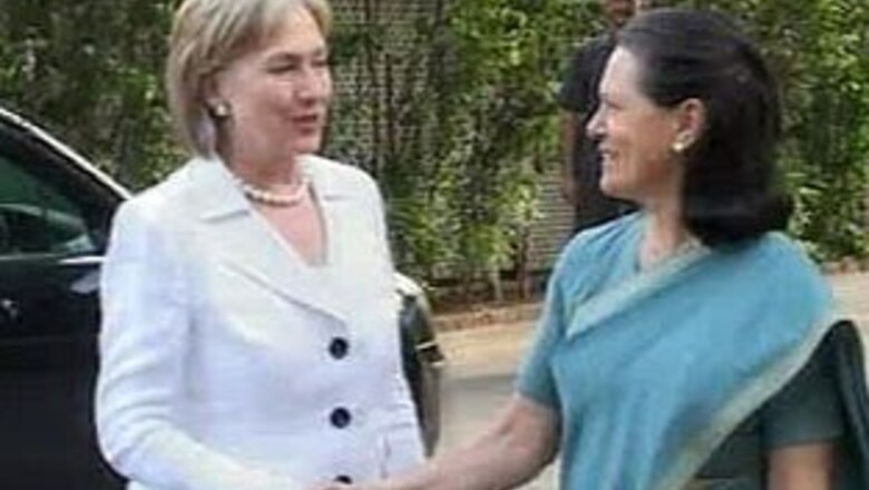 Hillary meets Sonia, discusses terror, bilateral ties