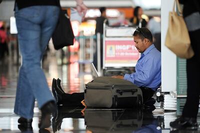 Electronics Ban on Flights Not a Longterm Solution: IATA Boss