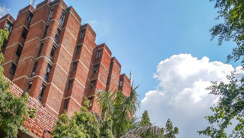DU Academic Council Approves Second-semester Syllabi of Four-year Undergraduate Programmes
