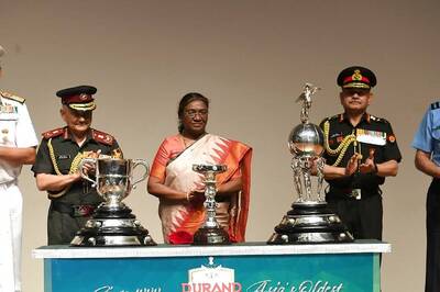President Draupadi Murmu Asks Stakeholders to Work Together for Upliftment of Indian Football