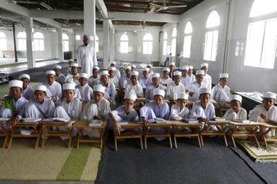 4000 Bihar Madrasas to Upgrade Syllabus, English, Maths and Science to be Taught