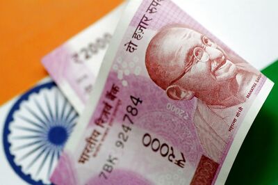 Rupee Slips by 15 Paise to 70.84 Against US Dollar in Early Trade