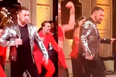 Salman Khan Brings Back The 90s With His Dil Deewana Performance In Delhi, Video Goes Viral