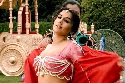 B'wood gives mixed response to censor cuts on TV