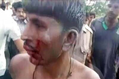 Cow Vigilantes Strip, Tie and Beat up 'Cattle Smugglers' in Etah