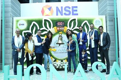 Mamaearth Sees Tepid Listing, Just At 2% Premium Over IPO Price; Should You Book Profit?