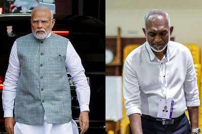 PM Modi Congratulates Mohamed Muizzu on Election as Maldives President