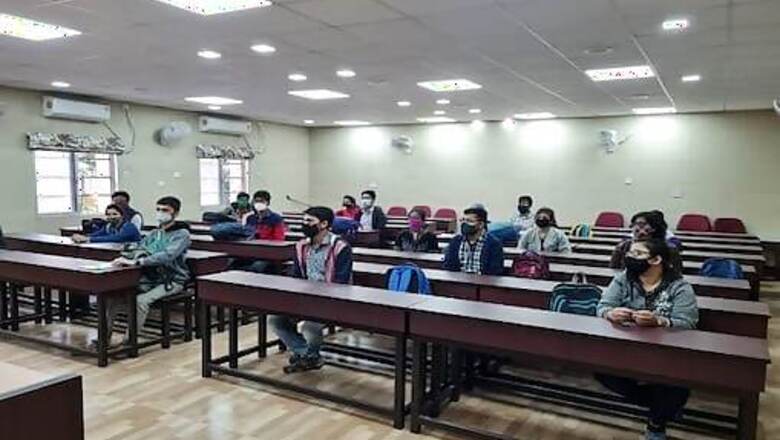 West Bengal SSC To Resume Recruitment Of Librarians After 8 Years