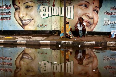 President Mukherjee, Karunanidhi Wish Jayalalithaa a Speedy Recovery