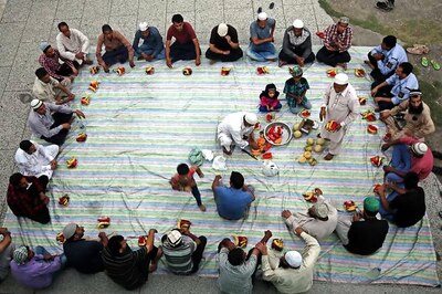 Hindu Temple in Kerala's Malappuram Hosts Iftar Party for Muslims