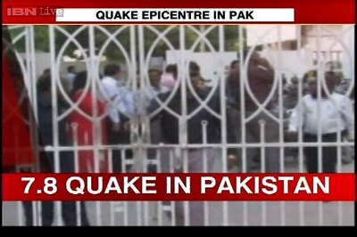 Earthquake kills over 40, damages houses in southwest Pakistan