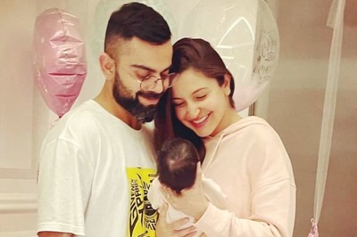 Virat Kohli, Anushka Sharma Share First Photo of Newborn Daughter, Name Her Vamika